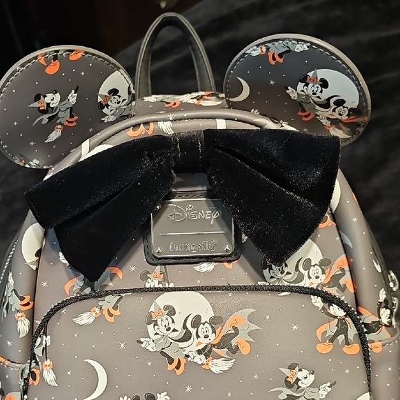 Loungefly Disney Mickey Mouse Gray Backpack - Picture 3 of 7